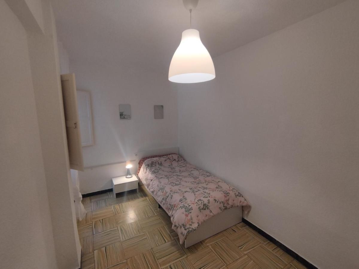 Habitaciones Cerca Del Centro Alicante Bagian luar foto
